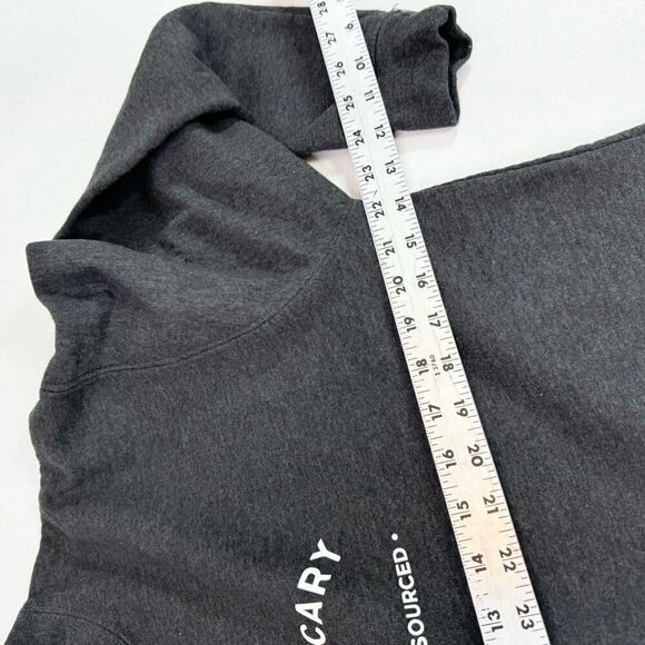 Schitts Creek Sweater Sweatshirt Womens Large Rose Apocethary Crewneck Pullover - Picture 3 of 7